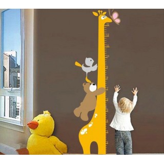  Giraffe Height Chart - Bear, Birds Playing Together